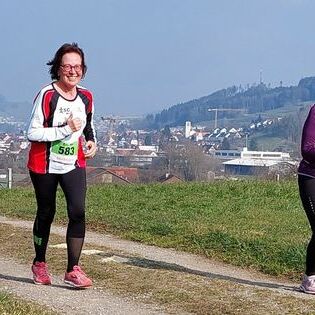 Cross_Titelbild_2023.jpg